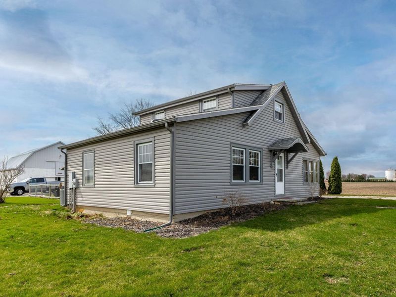 7627 Horatio-Harris Creek Road, Bradford, OH 45308 Photo 4