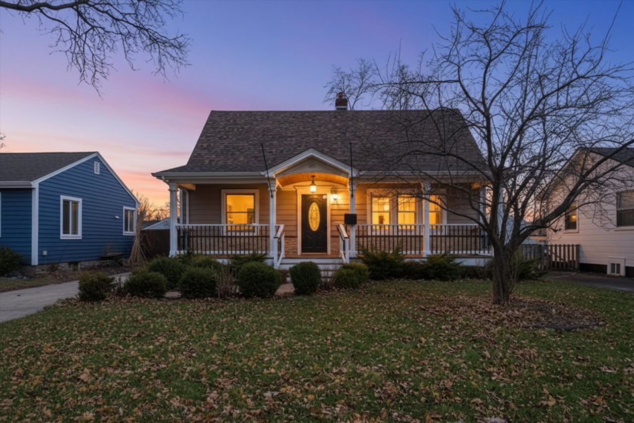 251 N Michigan Avenue, Villa Park, IL 60181 Main Photo