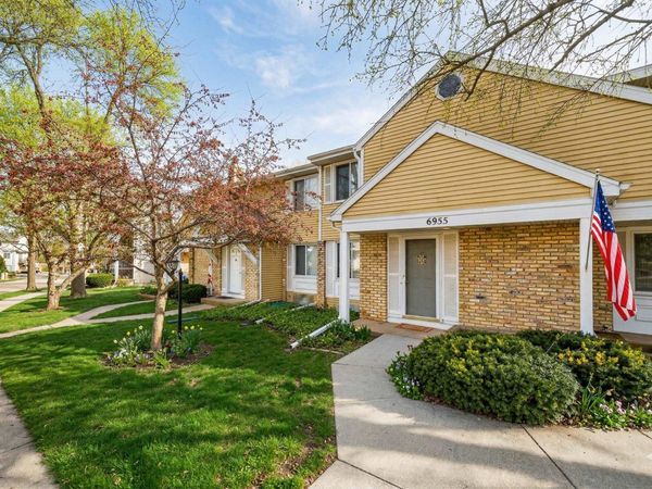 6955 Park Ridge Drive, Madison, WI 53719