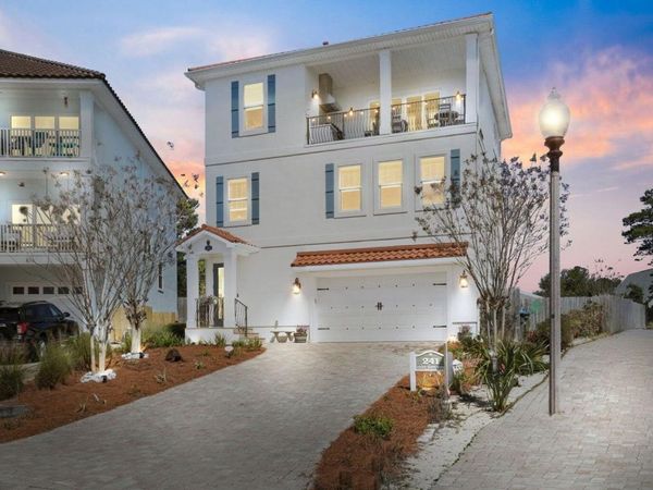 241 La Valencia Circle, West Panama City Beach, FL 32413