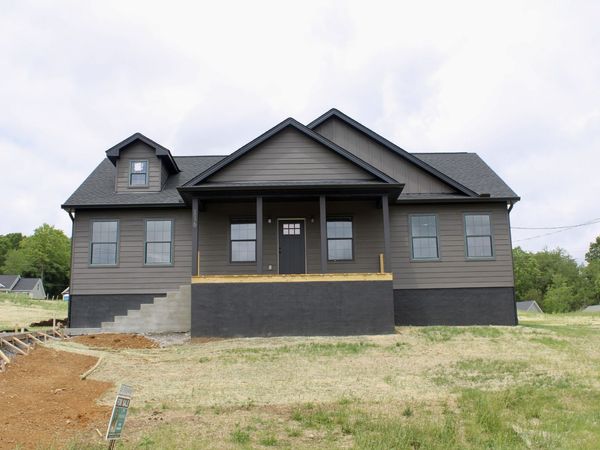 116 Crows Hill Drive, Gordonsville, TN 38563