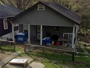 1128 Camden Drive, Charleston, WV 25302