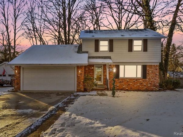 3679 Old Farm Lane, Fort Gratiot Twp, MI 48059