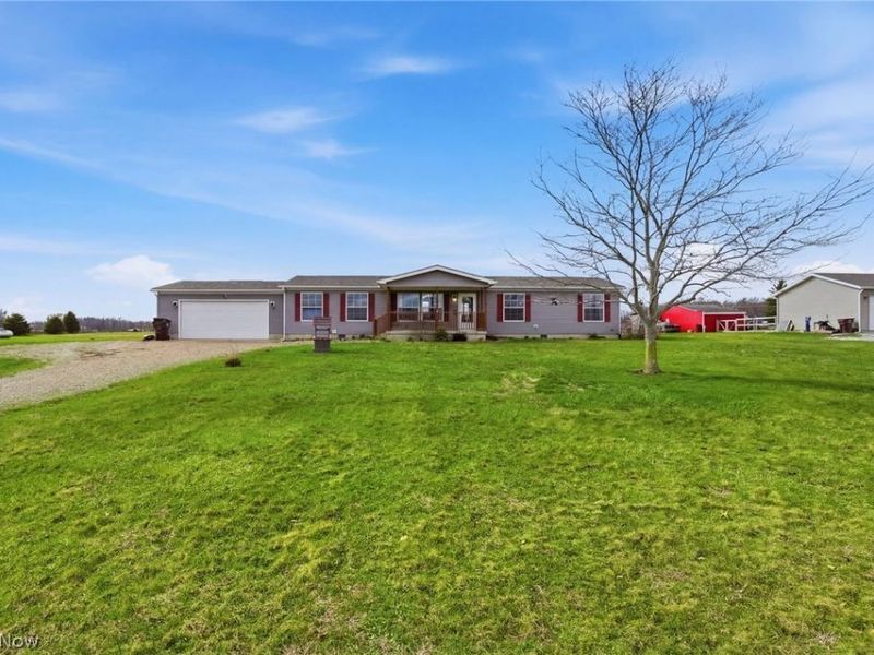 7923 Logan Thornville Road NE, Rushville, OH 43150 Photo 1