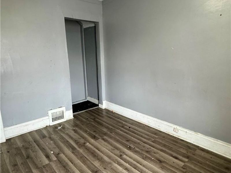 859 Whitcomb Road, Cleveland, OH 44110 Photo 14