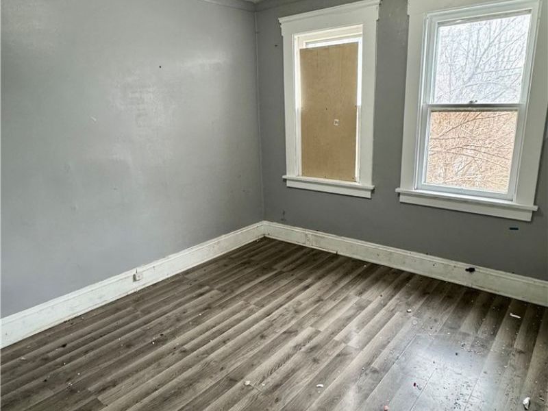 859 Whitcomb Road, Cleveland, OH 44110 Photo 15