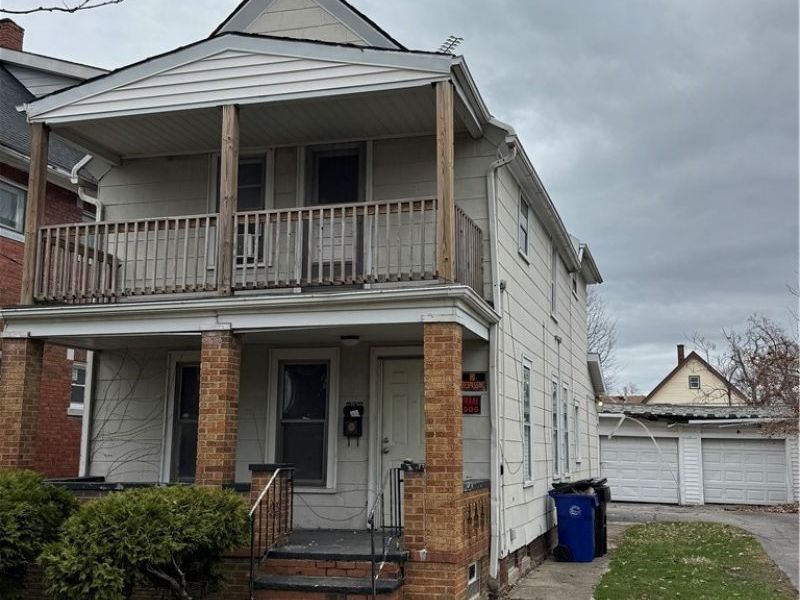 859 Whitcomb Road, Cleveland, OH 44110 Photo 4