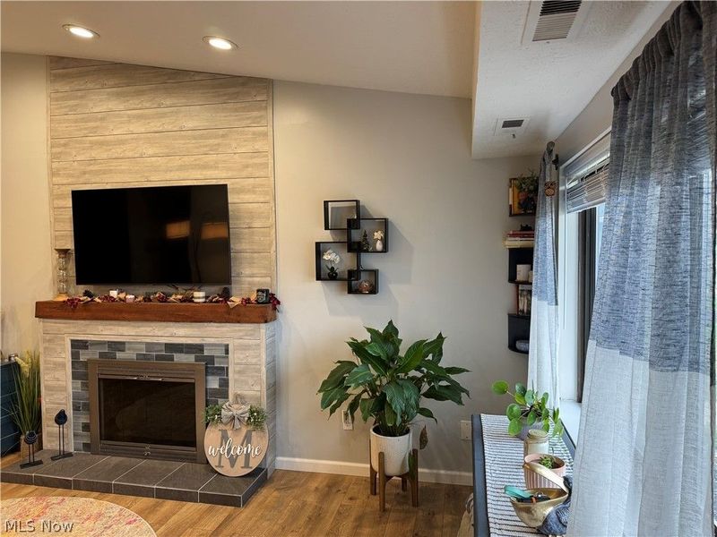 951 Kirkwall Drive, Akron, OH 44321 Photo 10