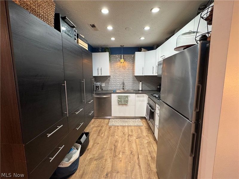 951 Kirkwall Drive, Akron, OH 44321 Photo 21