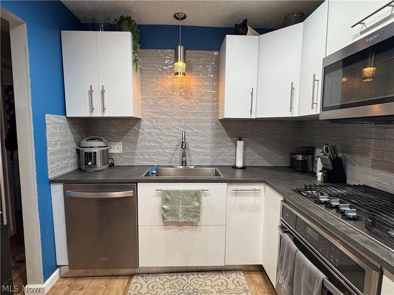 951 Kirkwall Drive, Akron, OH 44321 Photo 25