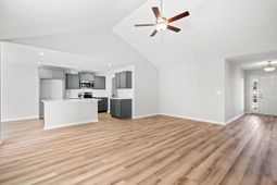 878 Owls Nest Dr. photo 4