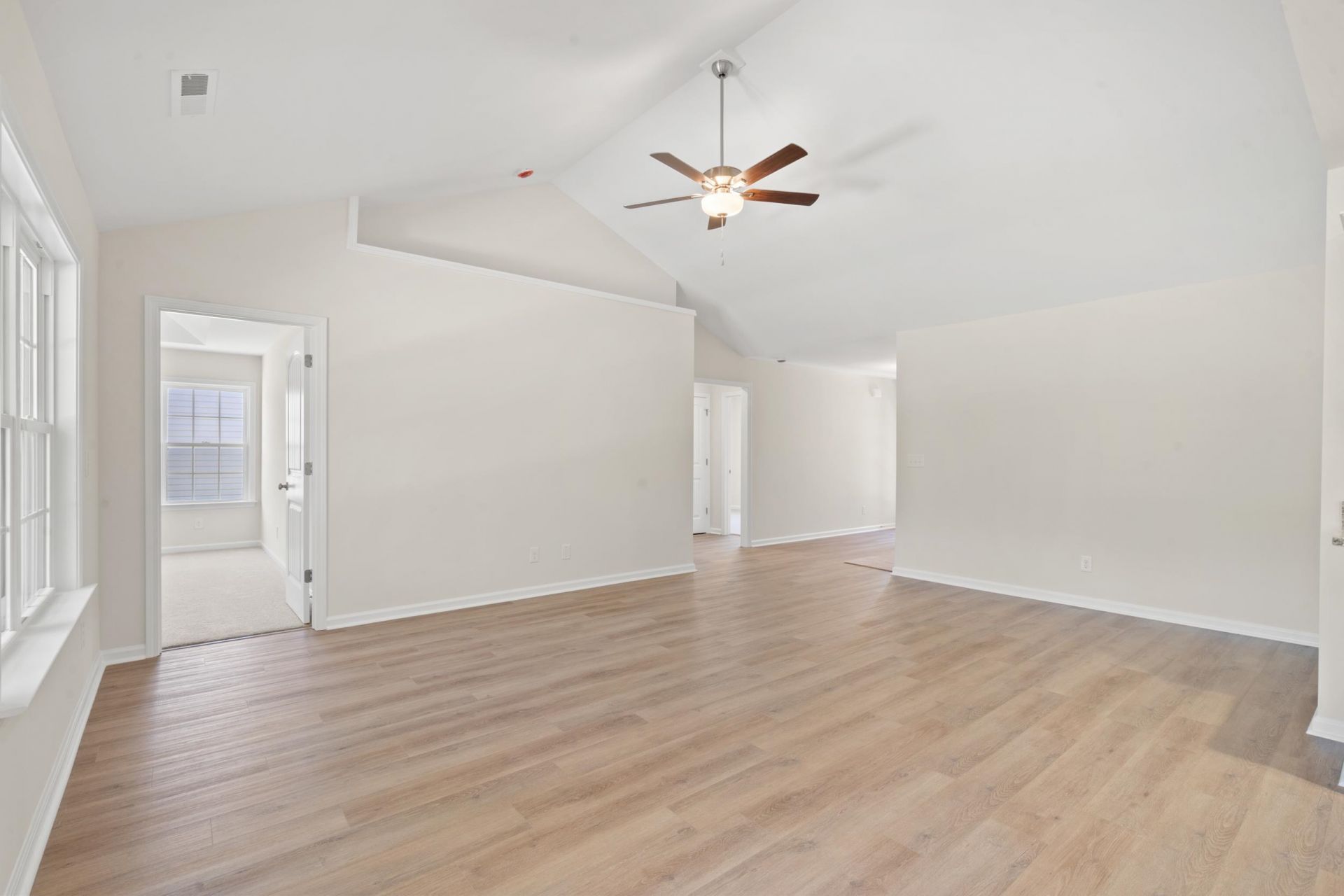 878 Owls Nest Dr. Photo 6