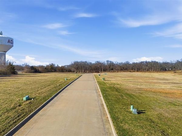 00 derrick Lane, Ada, OK 74820