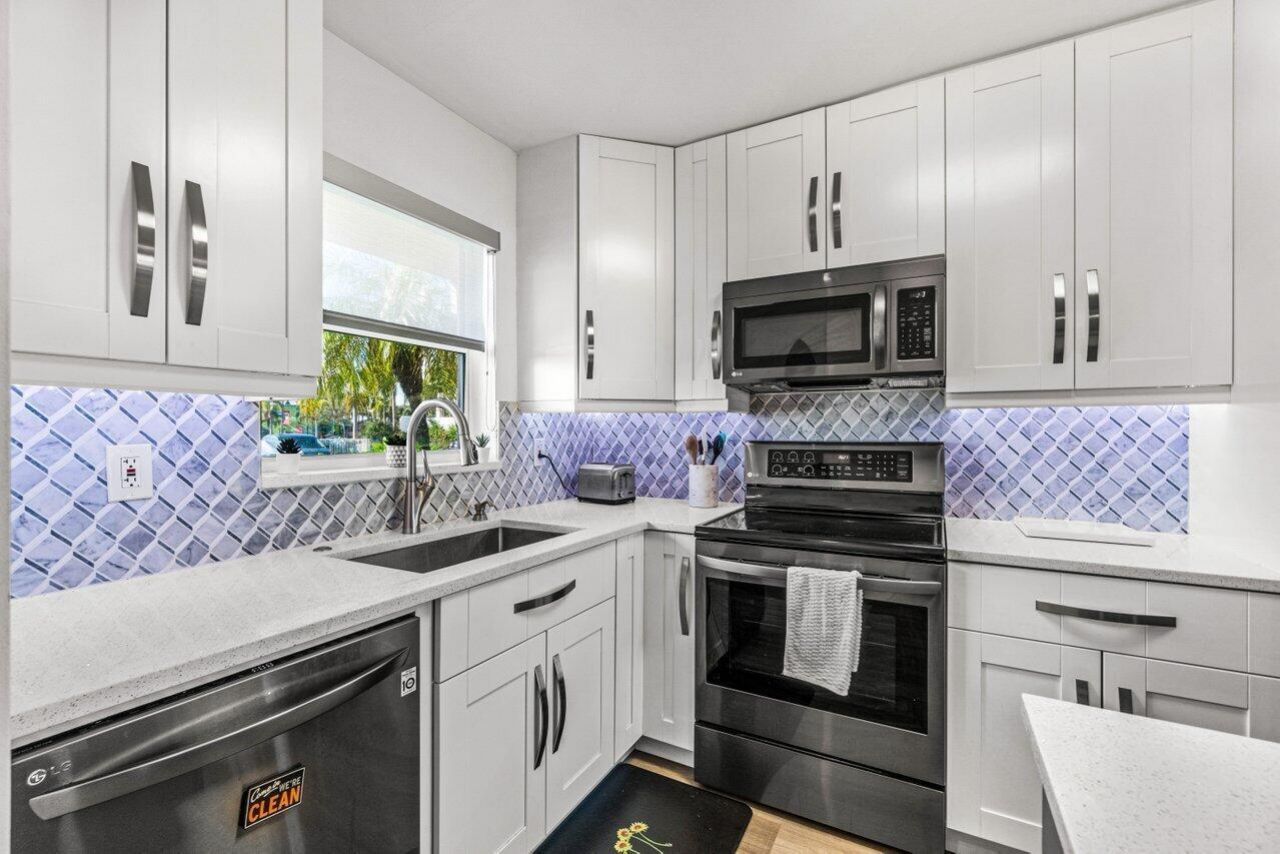 311 E Ocean Avenue, Unit 103, Lantana, FL 33462 Photo