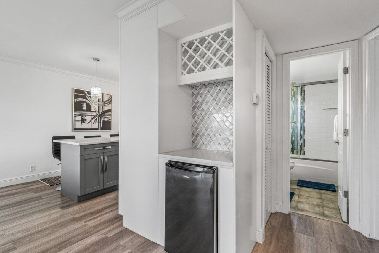 311 E Ocean Avenue, Unit 103, Lantana, FL 33462 Photo