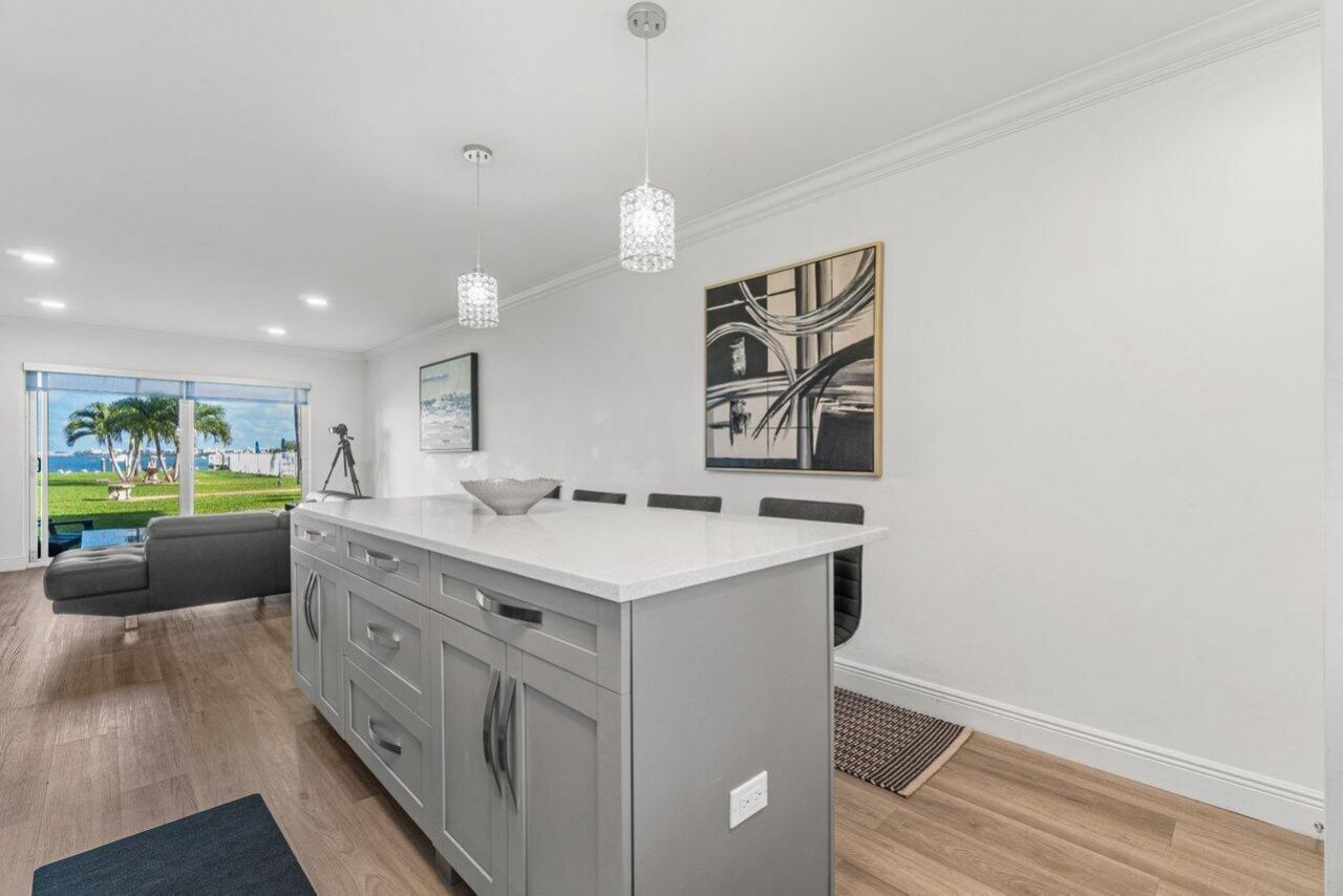 311 E Ocean Avenue, Unit 103, Lantana, FL 33462 Photo