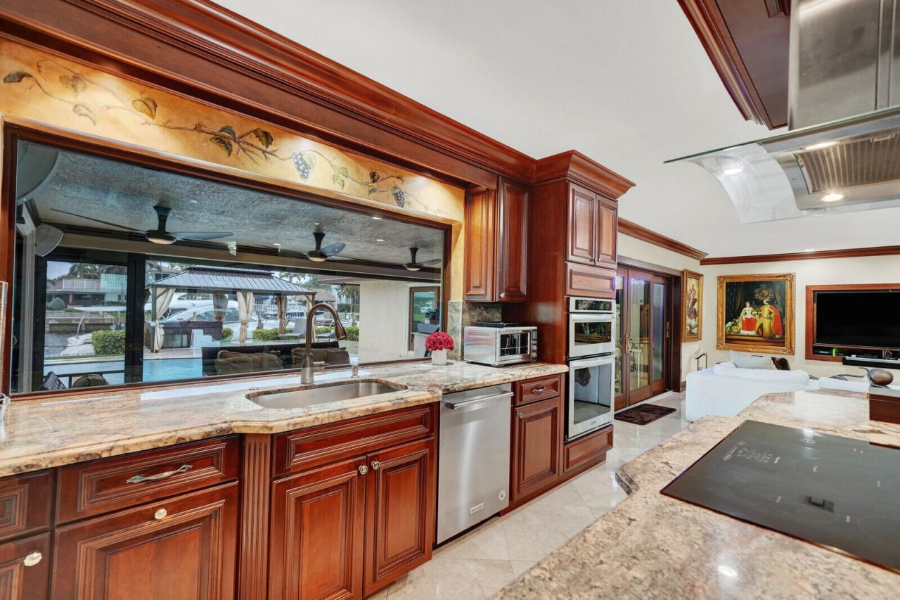 2810 NE 44th Street, Lighthouse Point, FL 33064 Photo