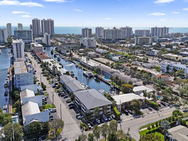 3220 Bayview Drive, Unit 315, Fort Lauderdale, FL 33306