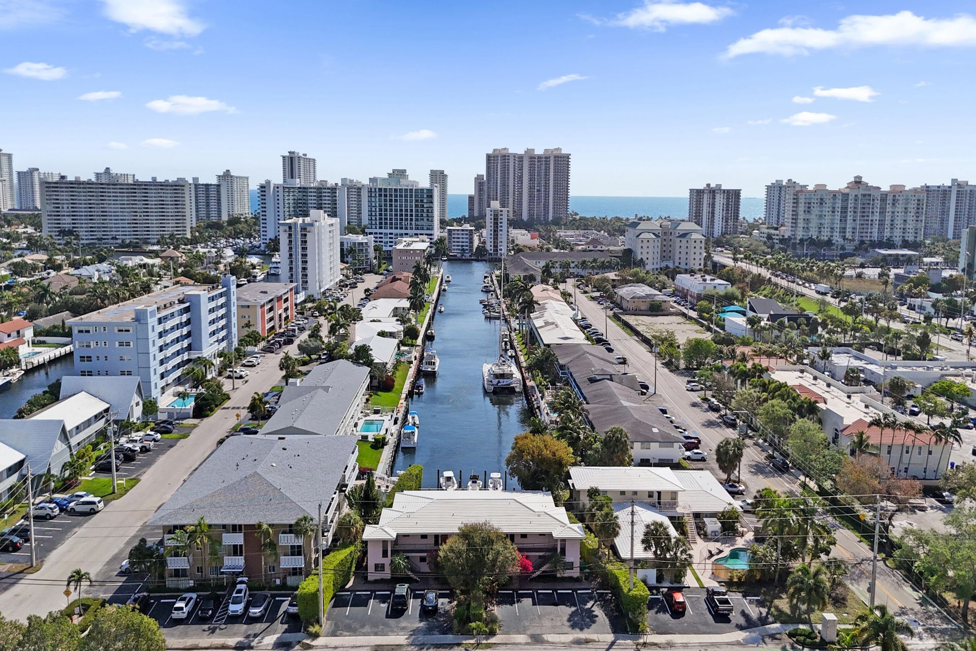 3220 Bayview Drive, Unit 315, Fort Lauderdale, FL 33306 Photo