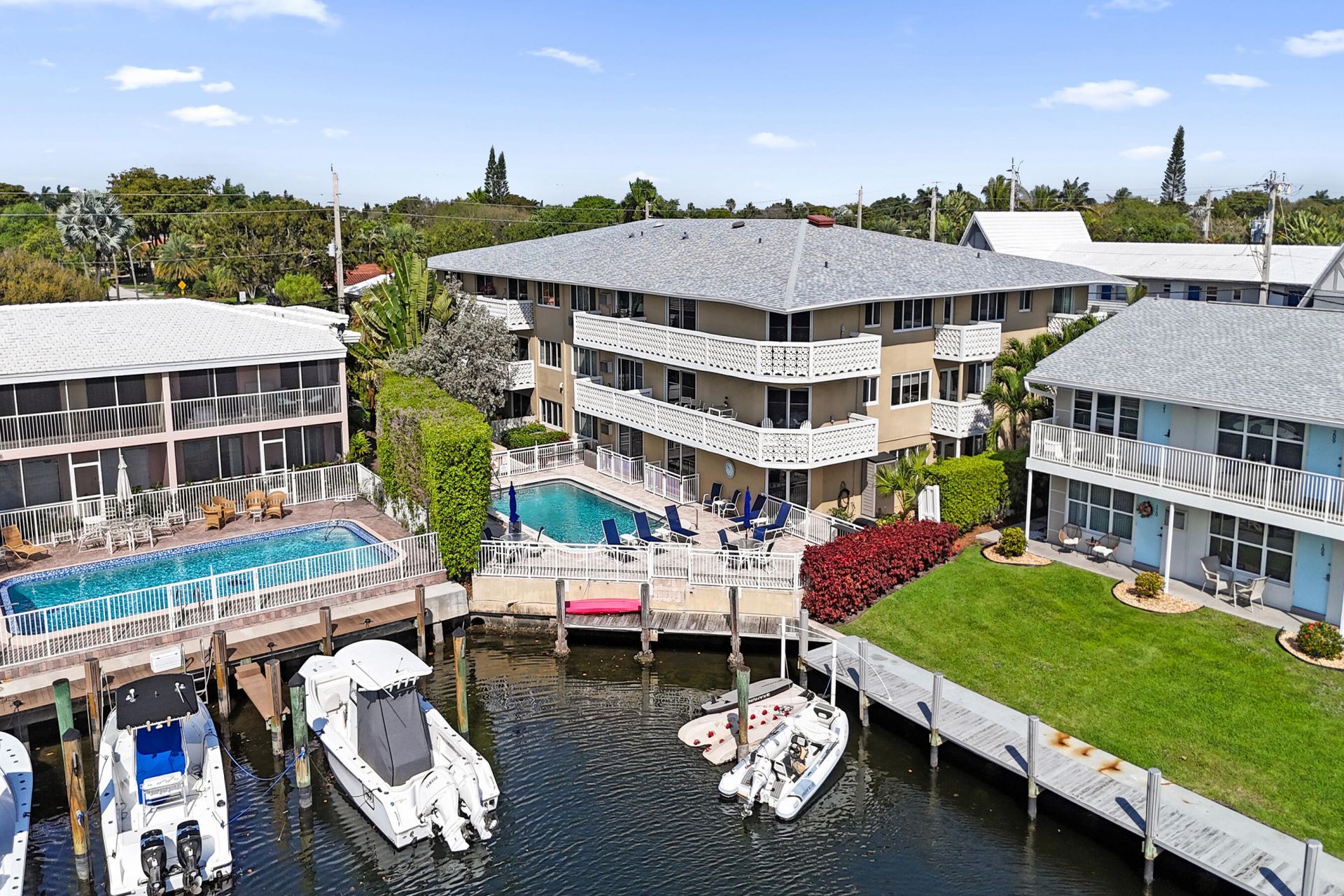 3220 Bayview Drive, Unit 315, Fort Lauderdale, FL 33306 Photo