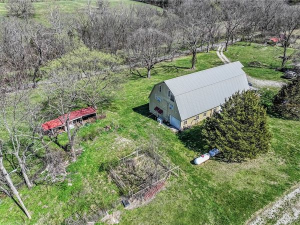 751 Bunch Springs Road , Berryville, AR 72616