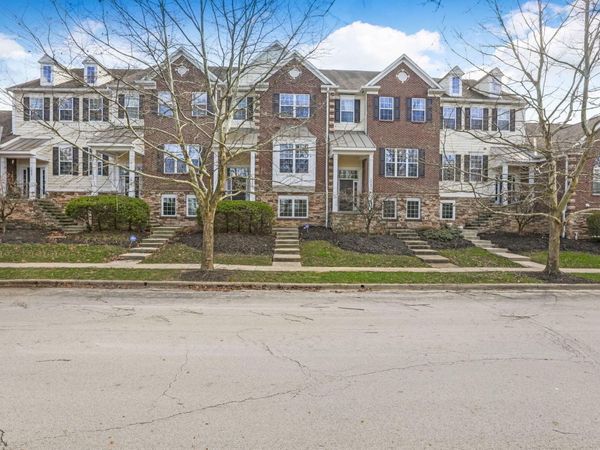 1041 Bluffway Drive, Columbus, OH 43235