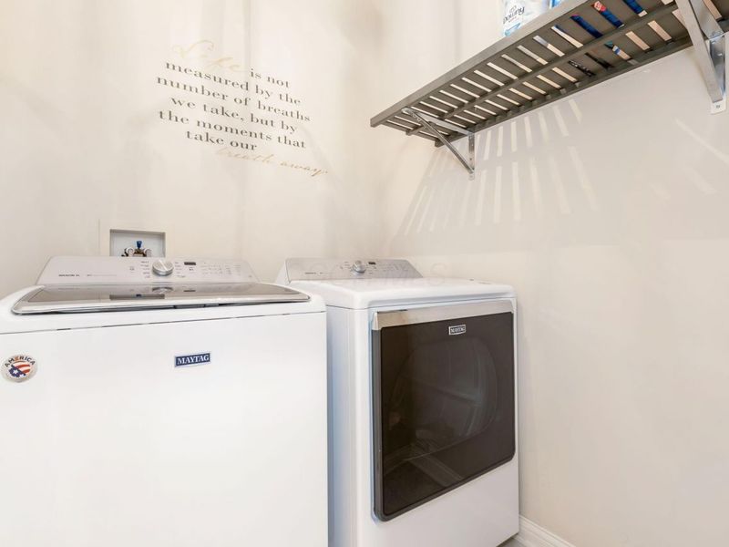 1041 Bluffway Drive, Columbus, OH 43235 Photo 20