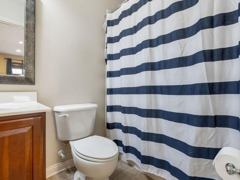 1041 Bluffway Drive, Columbus, OH 43235 Photo 28