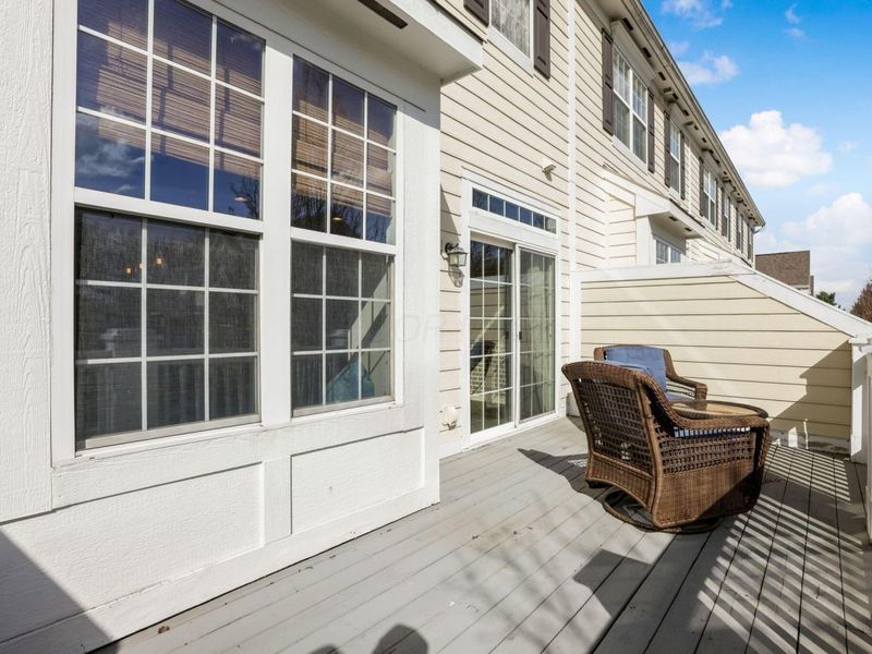 1041 Bluffway Drive, Columbus, OH 43235 Photo 29