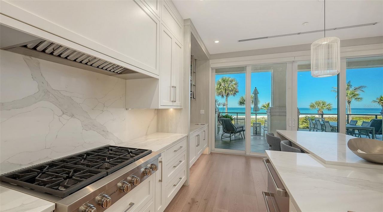 4955 Gulf Of Mexico Drive, Unit 101, Longboat Key, FL 34228 Photo