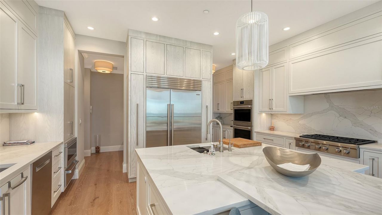 4955 Gulf Of Mexico Drive, Unit 101, Longboat Key, FL 34228 Photo