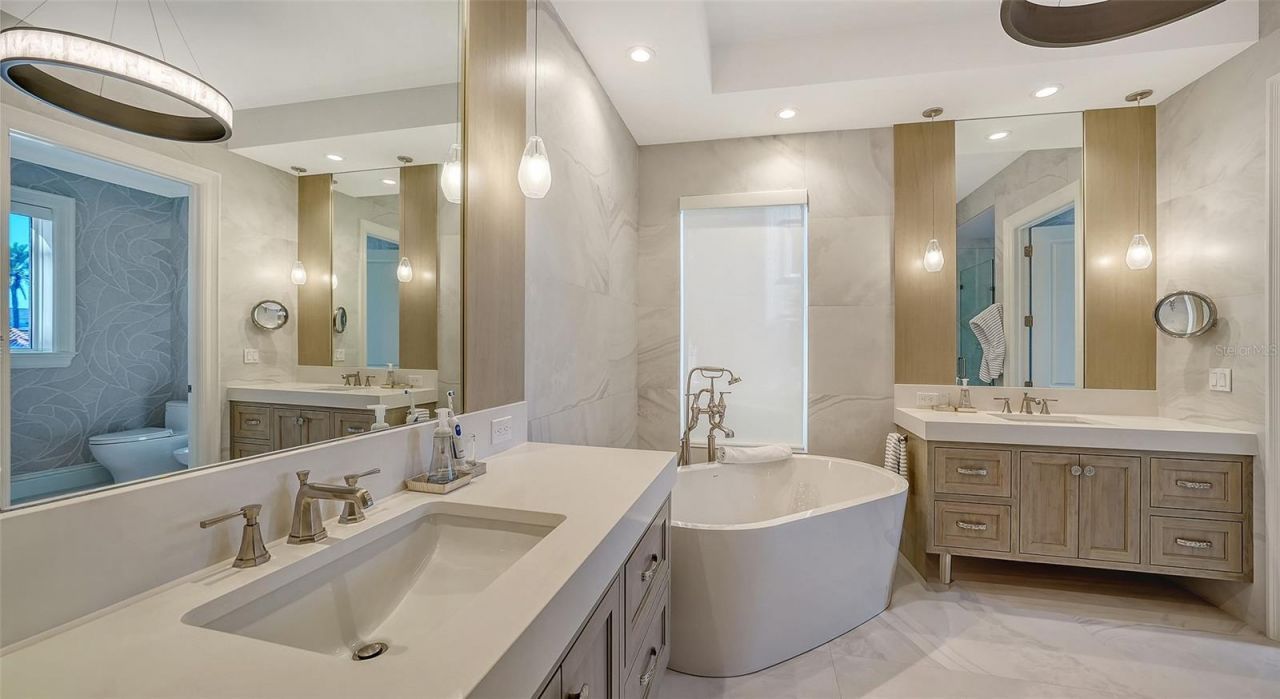 4955 Gulf Of Mexico Drive, Unit 101, Longboat Key, FL 34228 Photo