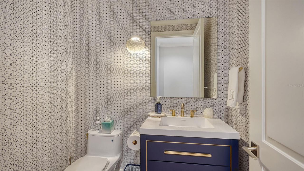 4955 Gulf Of Mexico Drive, Unit 101, Longboat Key, FL 34228 Photo