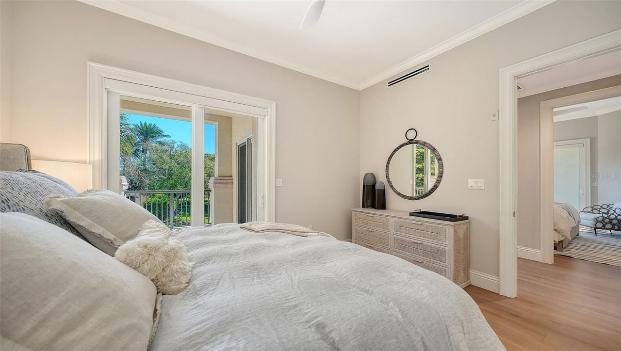 4955 Gulf Of Mexico Drive, Unit 101, Longboat Key, FL 34228 Photo