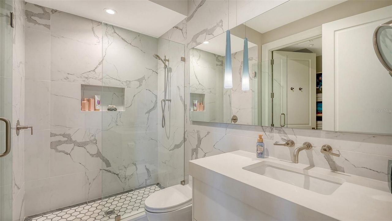 4955 Gulf Of Mexico Drive, Unit 101, Longboat Key, FL 34228 Photo