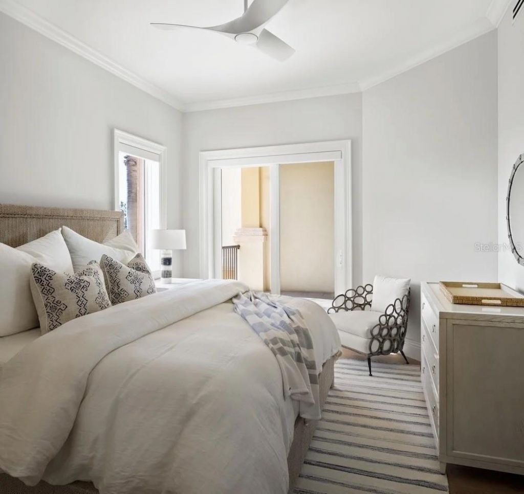 4955 Gulf Of Mexico Drive, Unit 101, Longboat Key, FL 34228 Photo