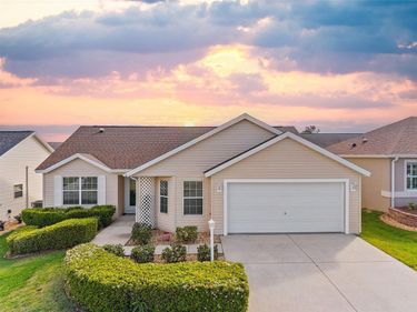 2377 LONGBOW TRAIL, THE VILLAGES, FL 32162