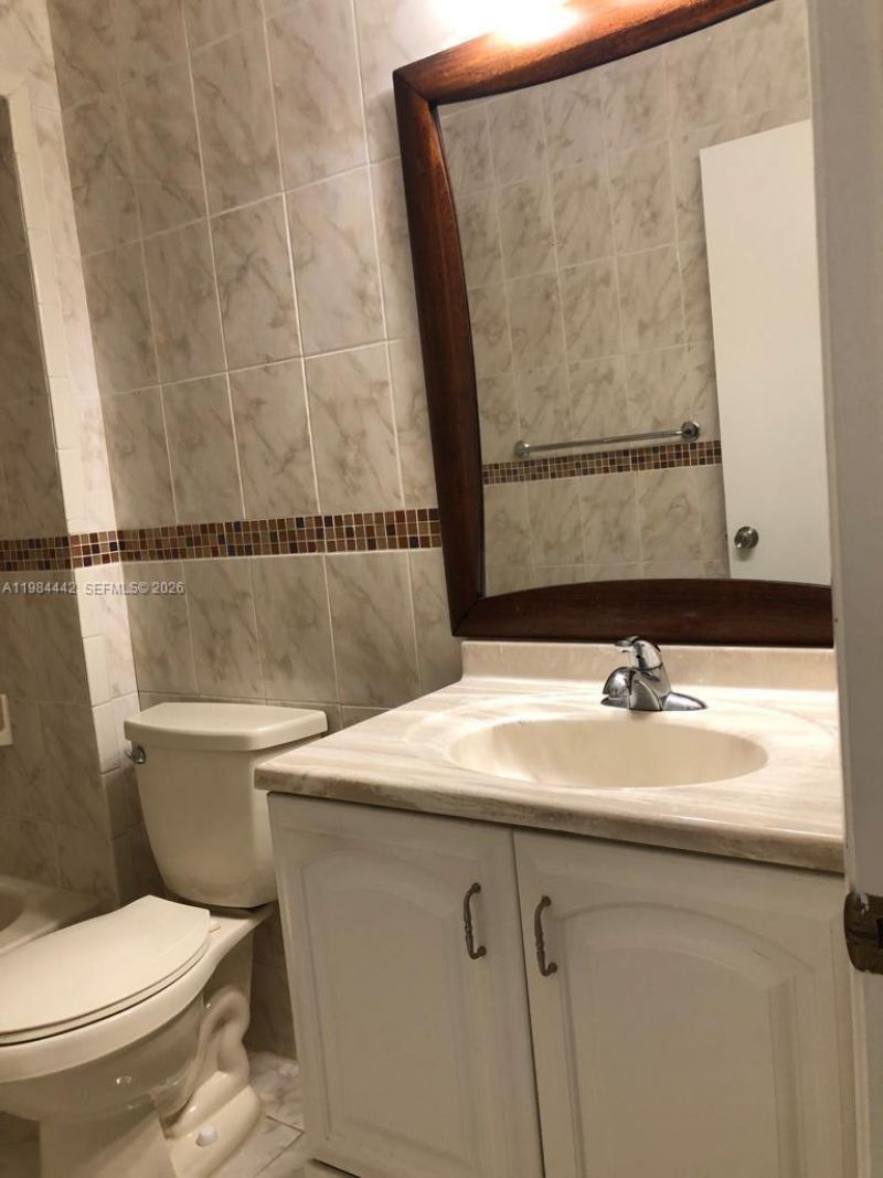 9999 Summerbreeze Dr , Unit 218, Sunrise, FL 33322 Photo