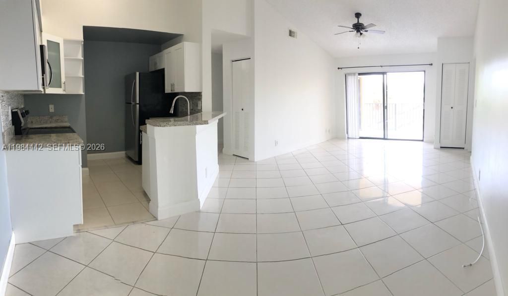 9999 Summerbreeze Dr , Unit 218, Sunrise, FL 33322 Photo