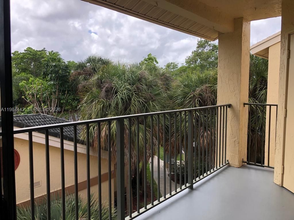 9999 Summerbreeze Dr , Unit 218, Sunrise, FL 33322 Photo