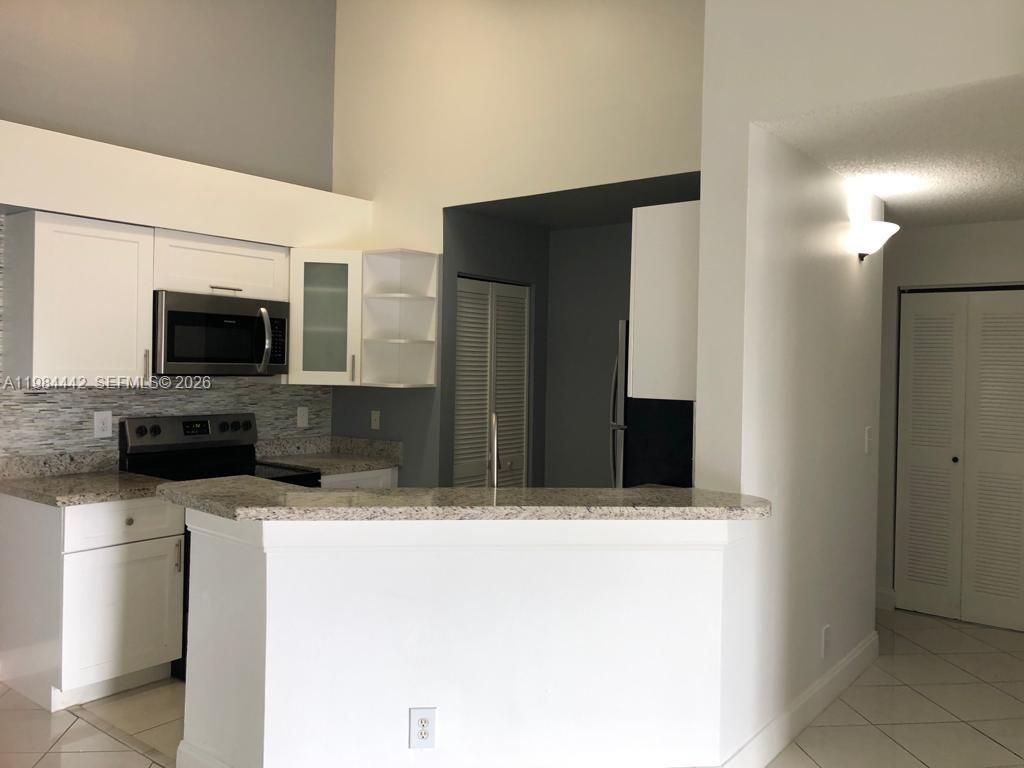 9999 Summerbreeze Dr , Unit 218, Sunrise, FL 33322 Photo