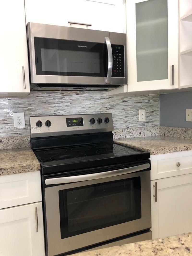 9999 Summerbreeze Dr , Unit 218, Sunrise, FL 33322 Photo