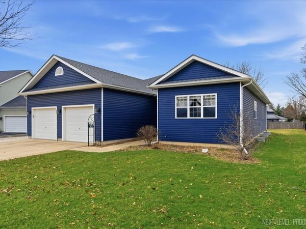 822 Hamlet Street , Batavia, IL 60510