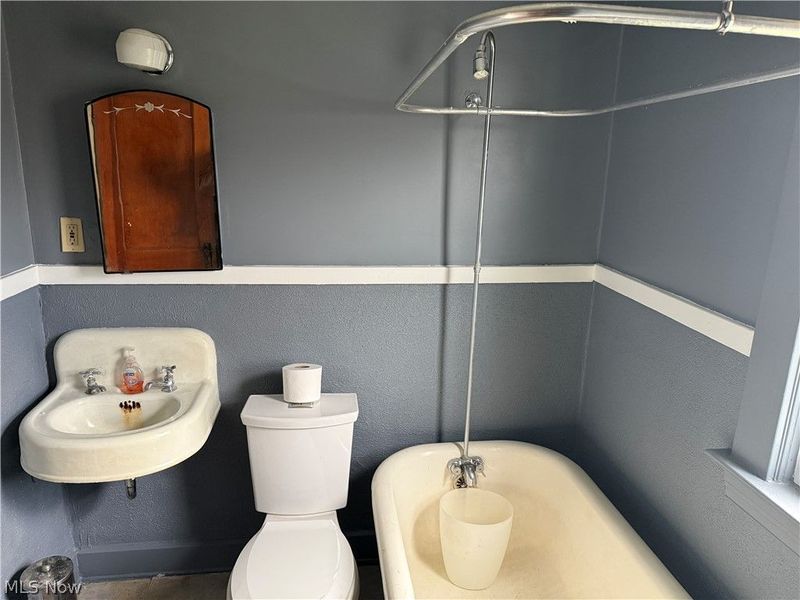 2805 E 126th Street, Cleveland, OH 44120 Photo 9