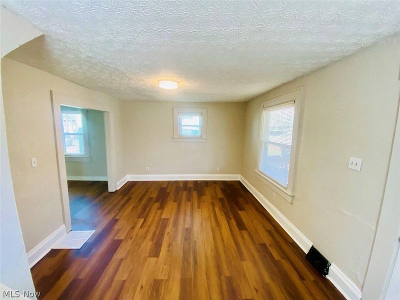 748 Merton Avenue, Akron, OH 44306 Photo 4