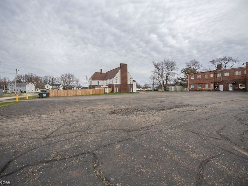 14760 Gaskill Drive NE, Alliance, OH 44601 Photo 10