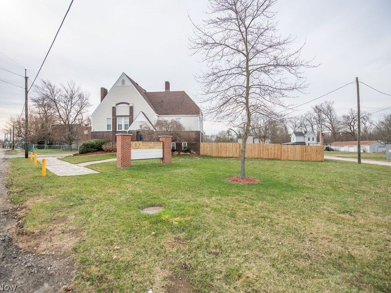 14760 Gaskill Drive NE, Alliance, OH 44601 Photo 5