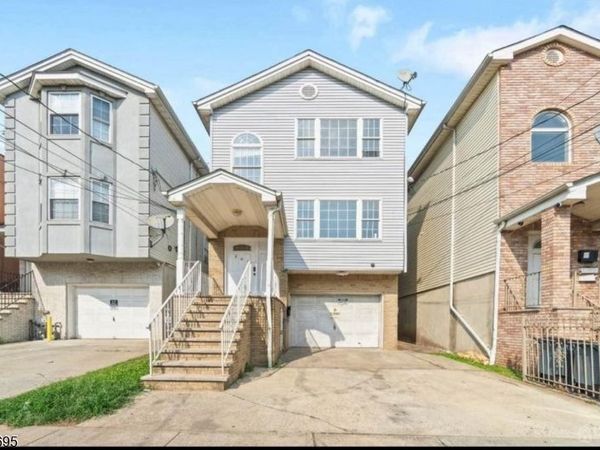 309 Court St, Elizabeth, NJ 07206