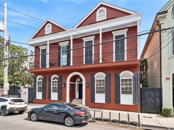 2726 PRYTANIA Street , Unit 8, New Orleans, LA 70130