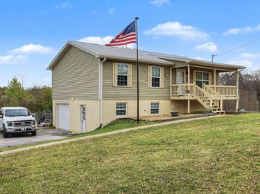 242 Thorne Circle SE, Cleveland, TN 37323